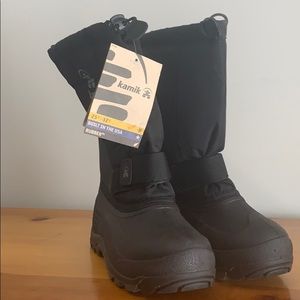 Kamik size 6 Super warm Snow/Winter boots NWT!!!